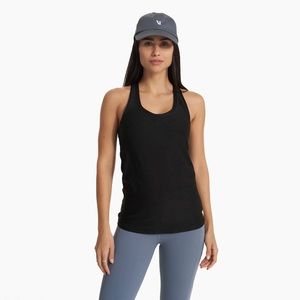 Lux Performance Tank